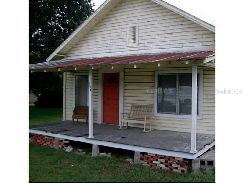 954 Reynolds Rd., Lakeland, FL 33801