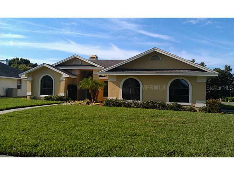 735 Santa Maria Dr., Winter Haven, FL 33884