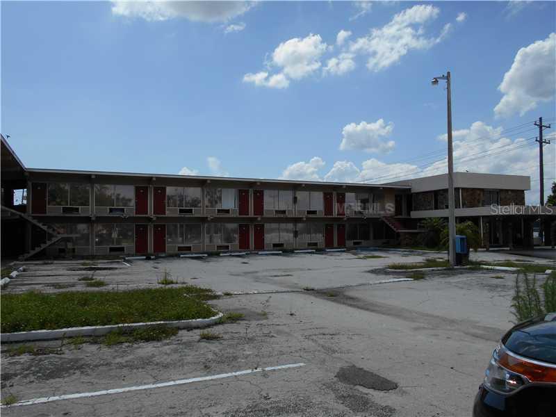 1539 E Memorial Blvd., Lakeland, FL 33801