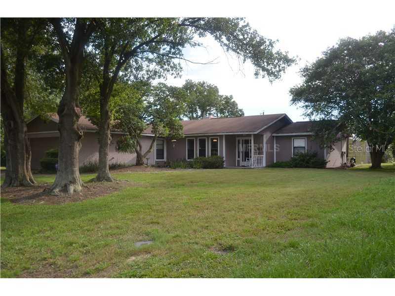 6427 Calusa Dr., Lakeland, FL 33813