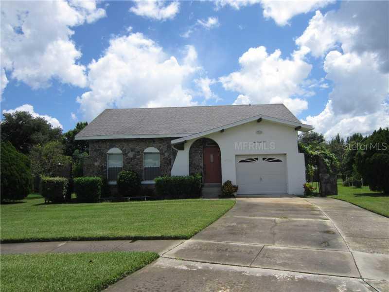 221 24th Ct., Winter Haven, FL 33880