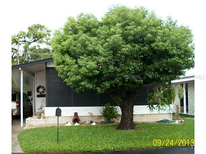 4135 Rolling Oaks Dr., Winter Haven, FL 33880