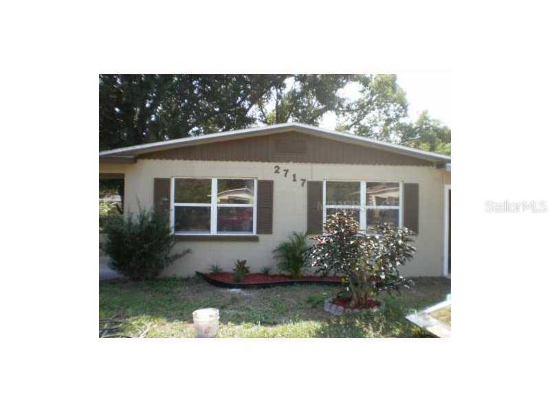 2717 Hempstead Dr., Lakeland, FL 33801