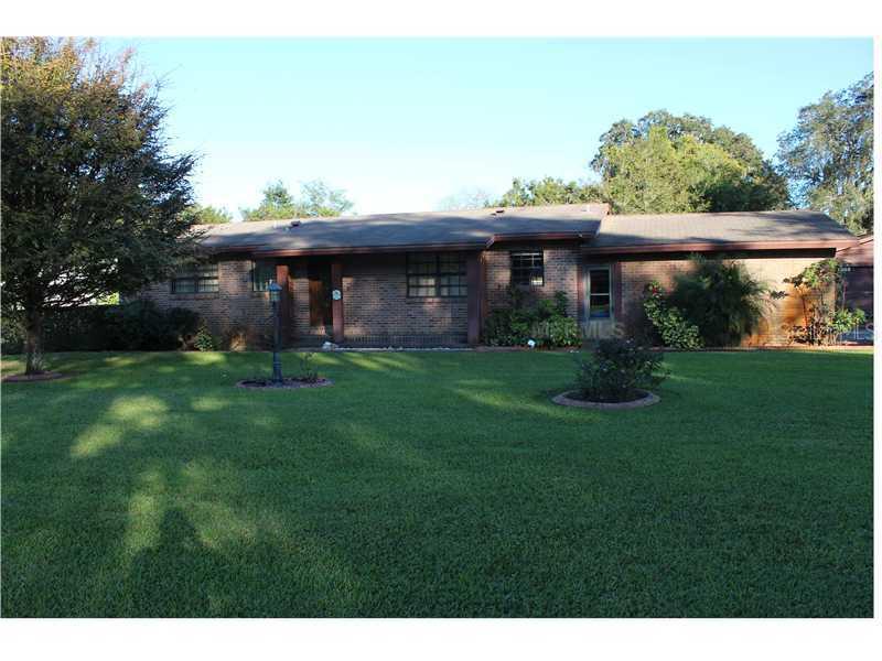1608 Hall Rd., Plant City, FL 33565