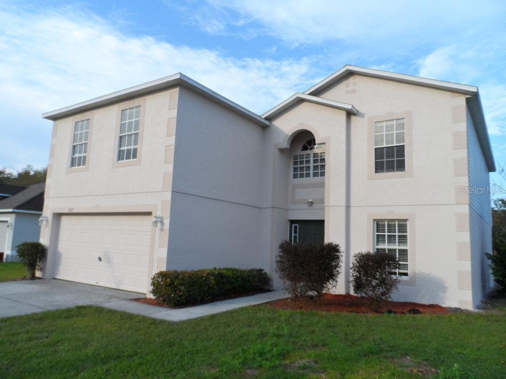 5615 Oakwood Knoll Dr., Lakeland, FL 33811