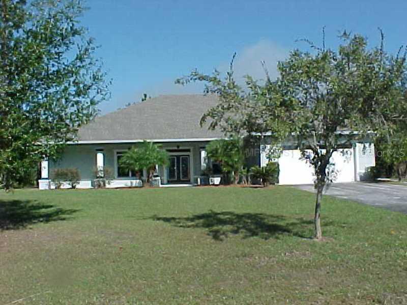 4540 Park Ave., Indian Lake Estates, FL 33855