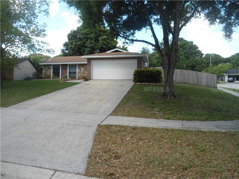 1404 Rustling Oaks Dr., Brandon, FL 33510