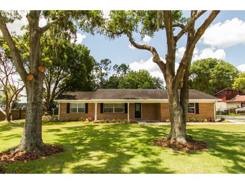 2106 W Sugar Creek Dr., Lakeland, FL 33811