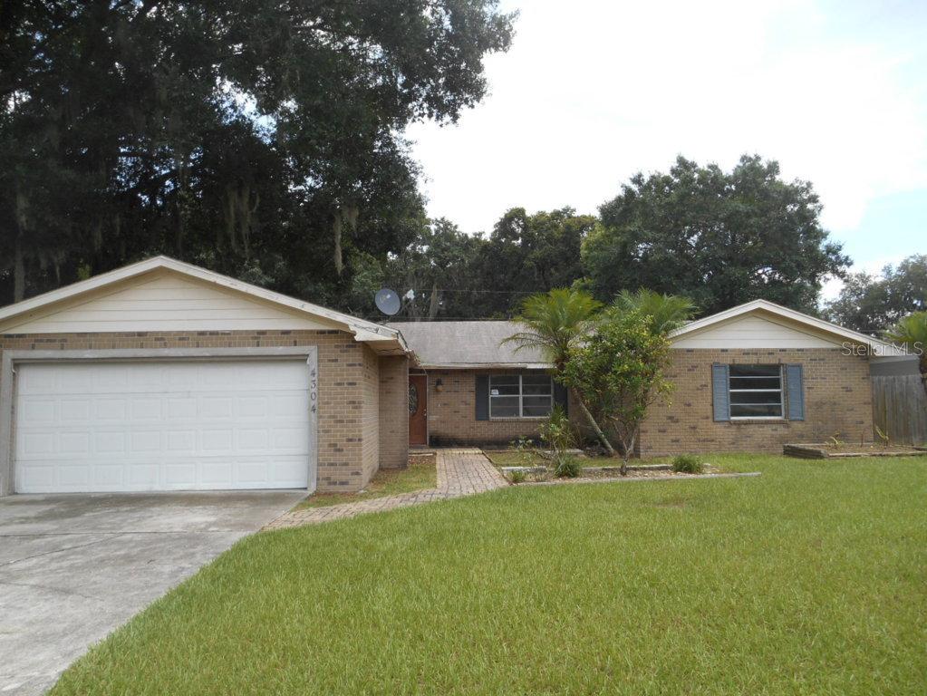 4304 Inverness Ct., Lakeland, FL 33813