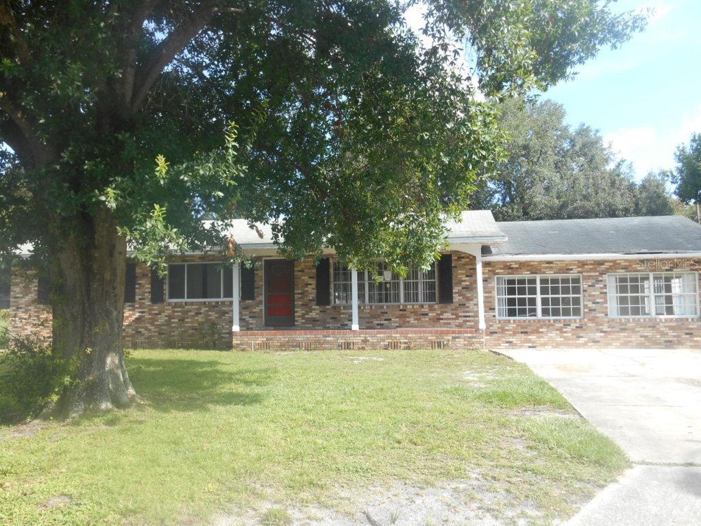 1214 Buena Dr., Lakeland, FL 33805