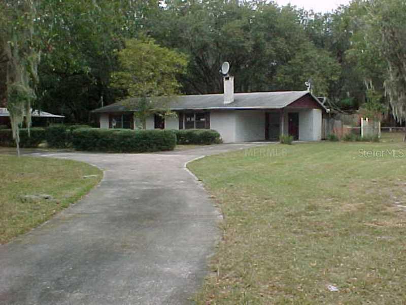 135 Bermuda Ct., Winter Haven, FL 33880