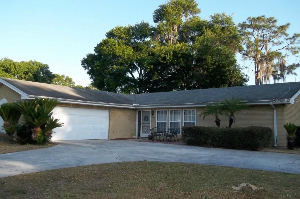 728 Orange Valley Ln., Lakeland, FL 33813