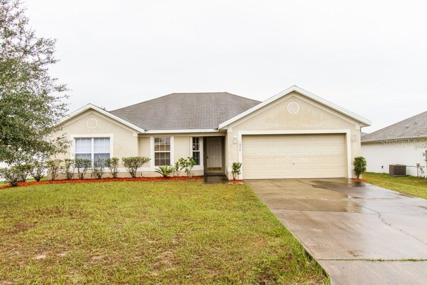 1926 Dolphin Dr., Poinciana, FL 34759