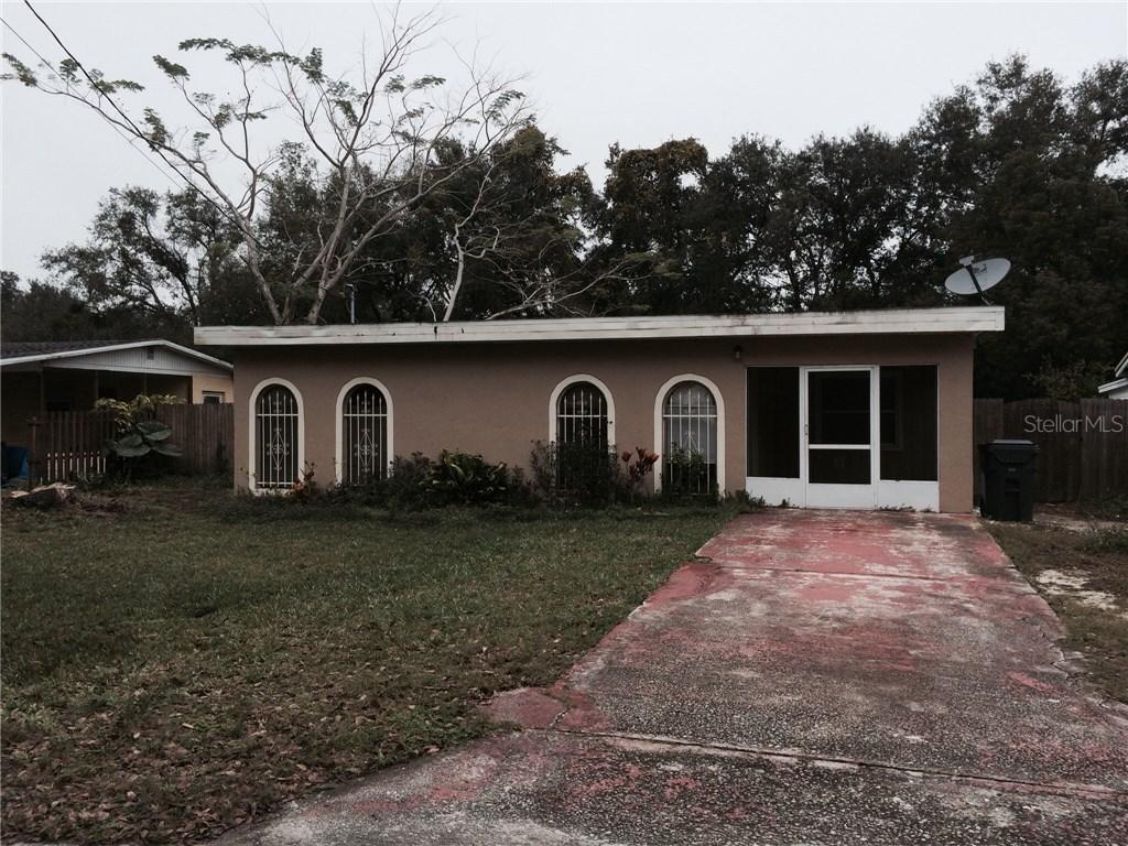 3036 Strawberry Ln., Lakeland, FL 33801
