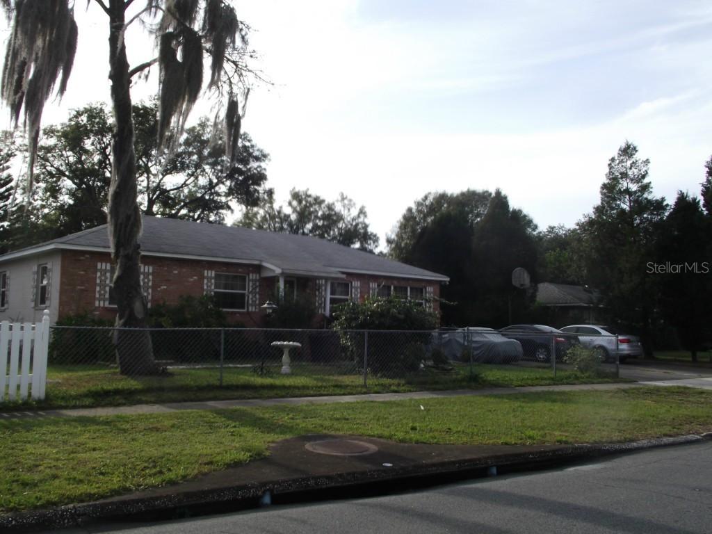 1923 E Fern Rd., Lakeland, FL 33801