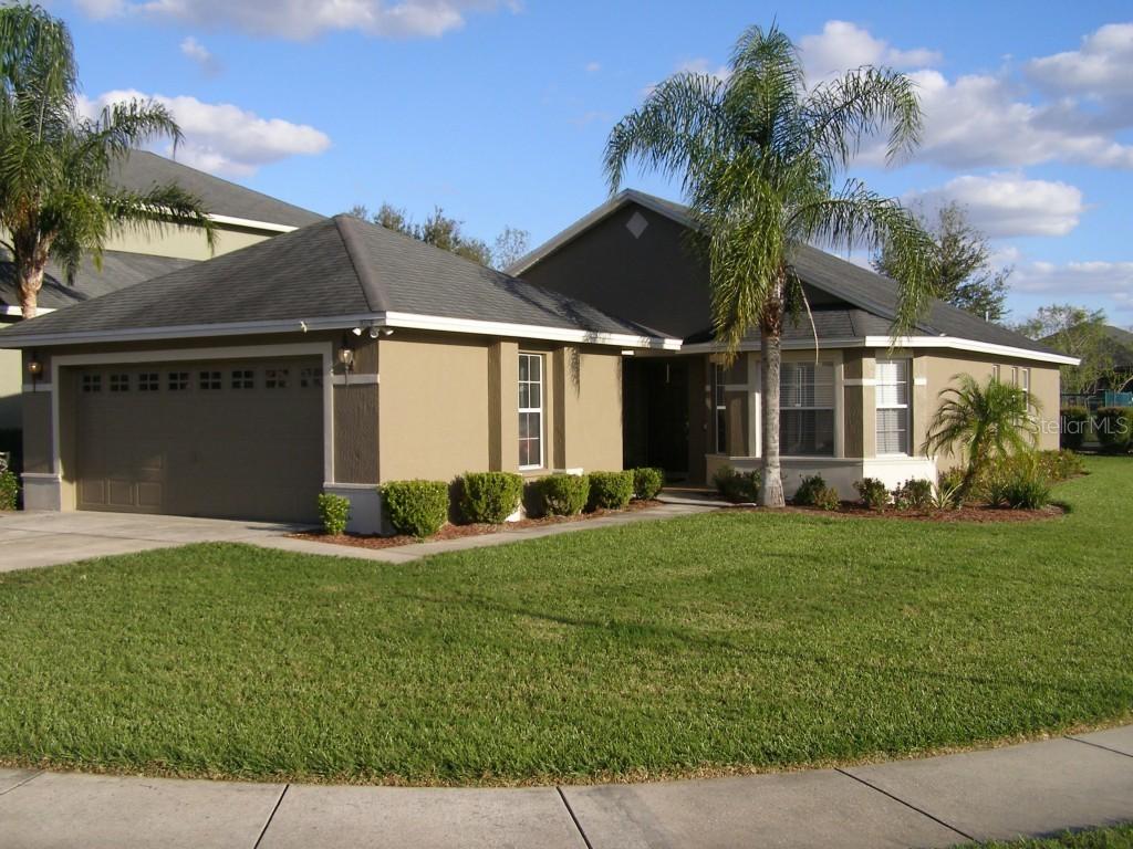 1076 Stoney Creek Dr., Lakeland, FL 33811