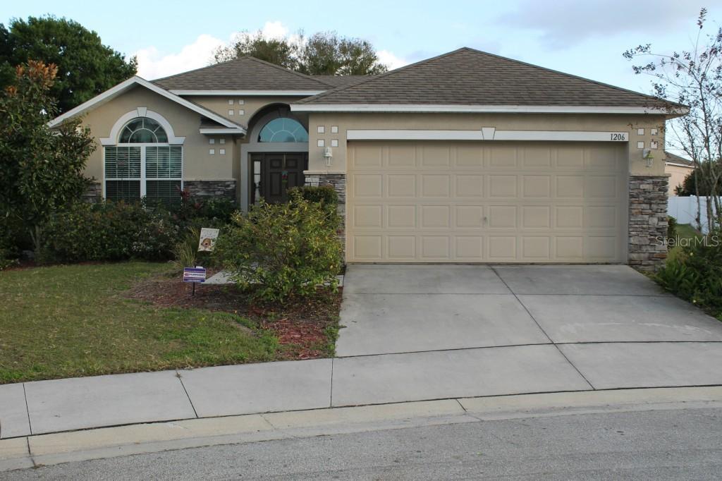 1206 Berkley Ridge Ln., Auburndale, FL 33823