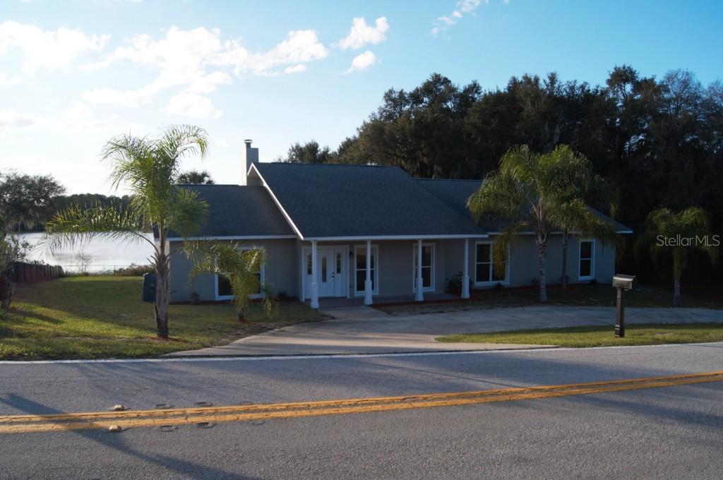 864 Golden Bough Rd., Lake Wales, FL 33898