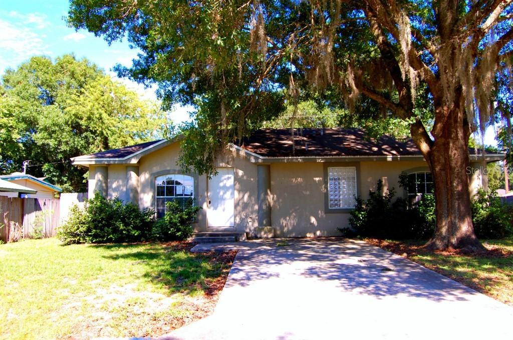 2566 Edmond Cir., Auburndale, FL 33823