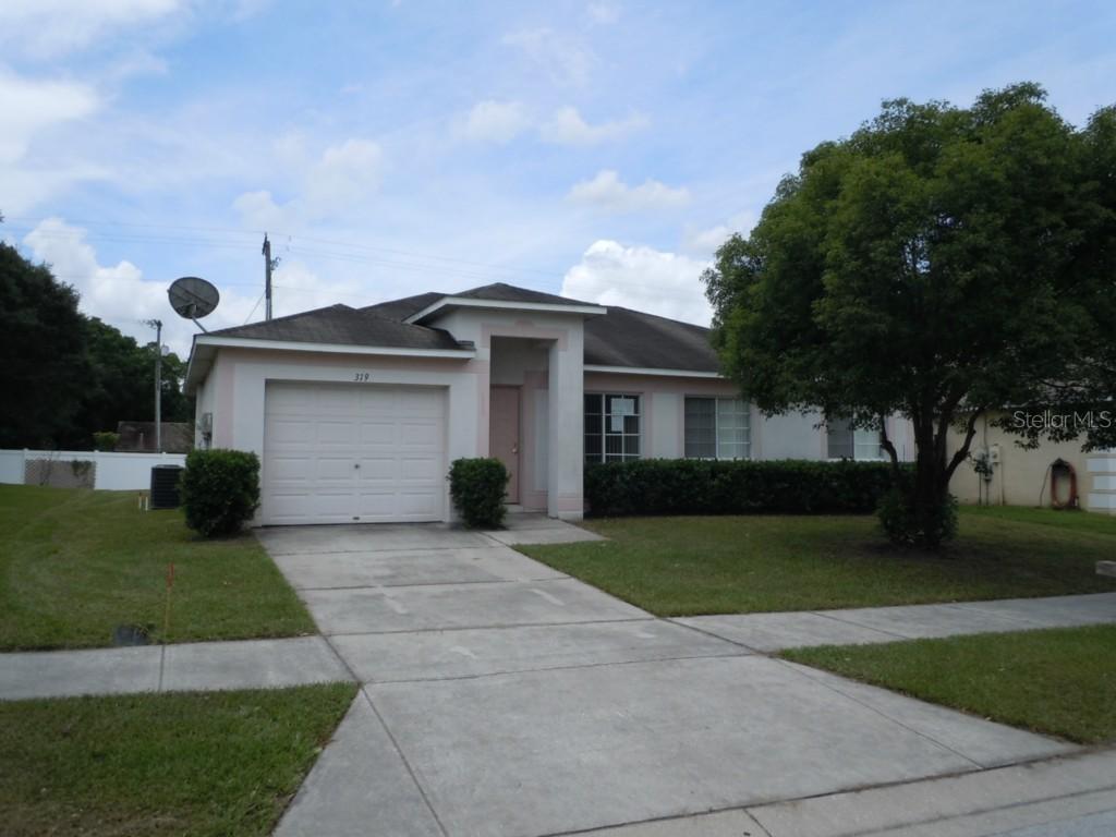 319 Abigail Rd., Plant City, FL 33563