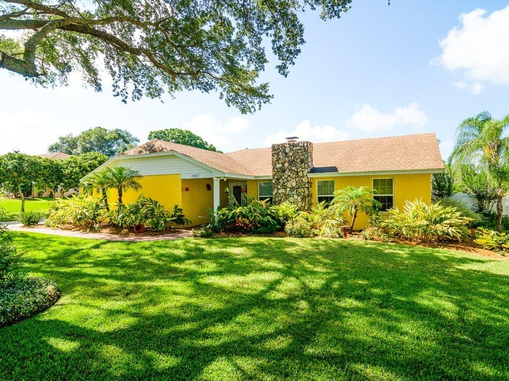 1907 Clubhouse Rd., Lakeland, FL 33813