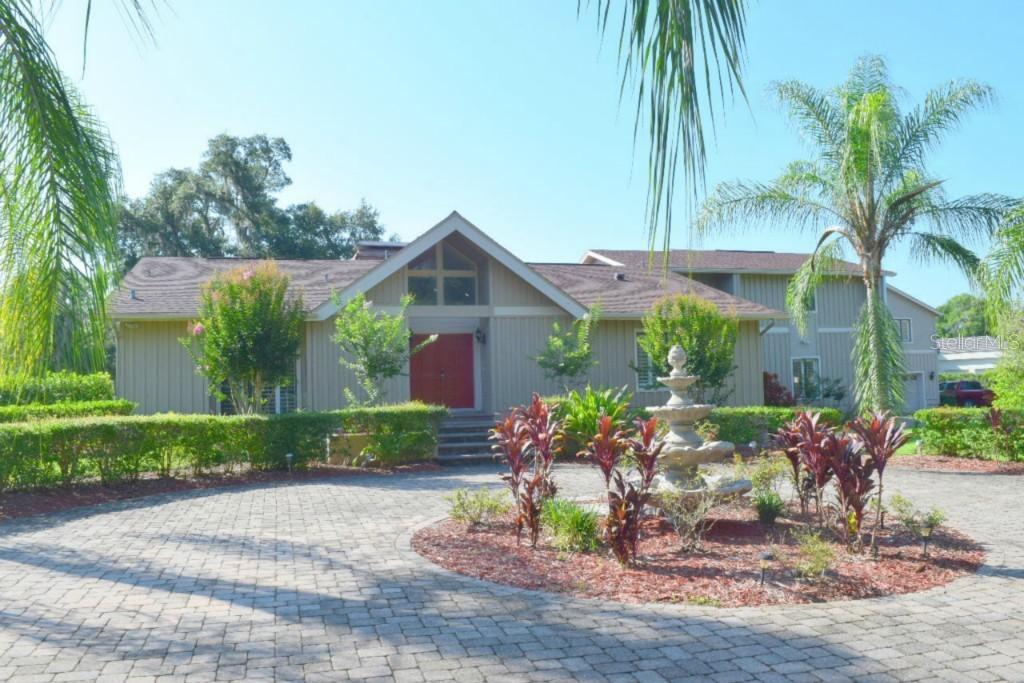 5344 Foxhunt Dr., Wesley Chapel, FL 33543