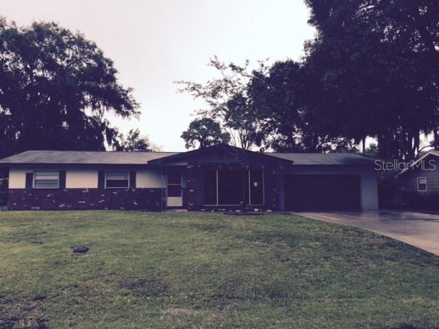 5611 Driftwood Dr., Lakeland, FL 33809