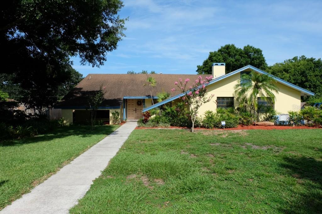 6349 Neamathla Dr., Lakeland, FL 33813