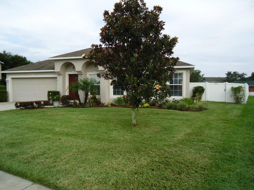 320 Pine Shadow Ln., Auburndale, FL 33823