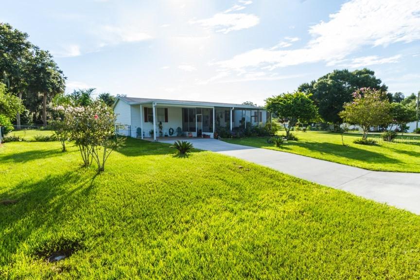 4041 Shady View Run, Mulberry, FL 33860