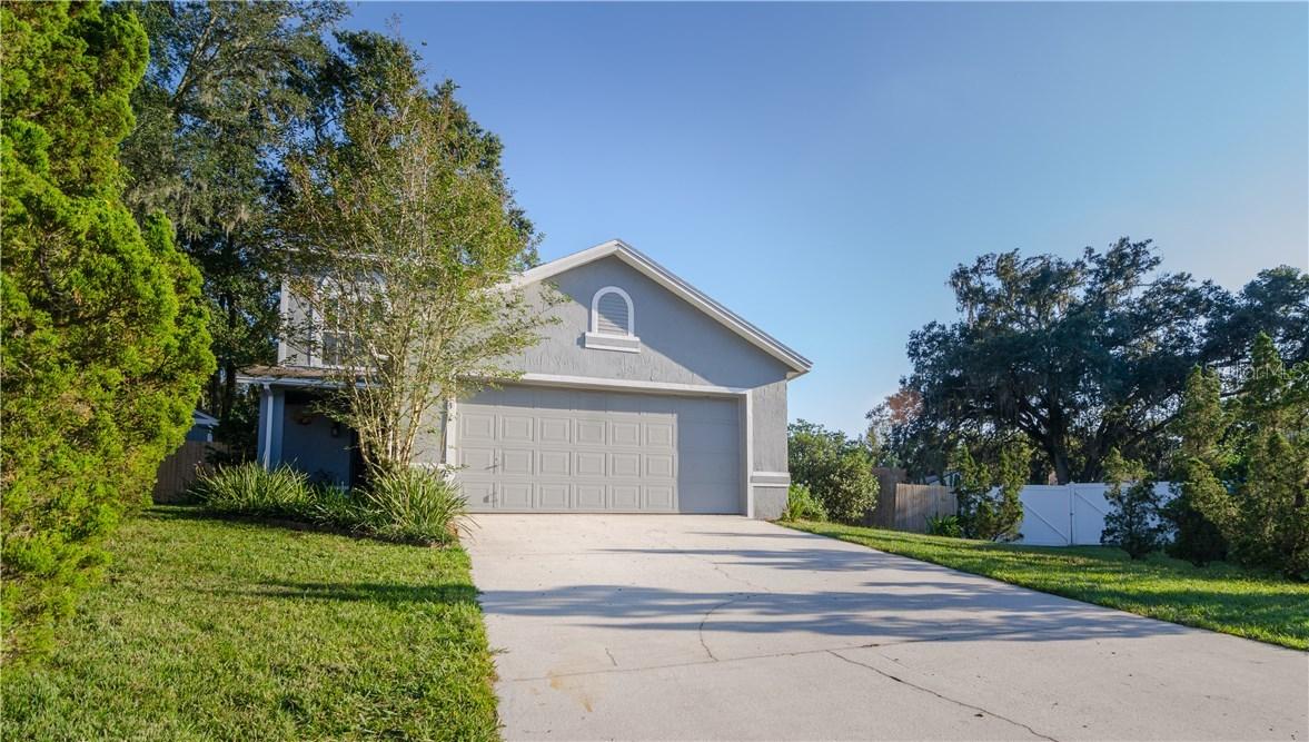 3824 Creekway Ct., Plant City, FL 33563