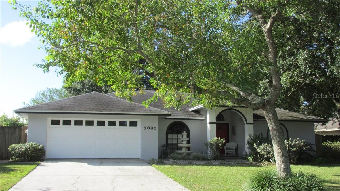 5935 Colony Place Dr., Lakeland, FL 33813