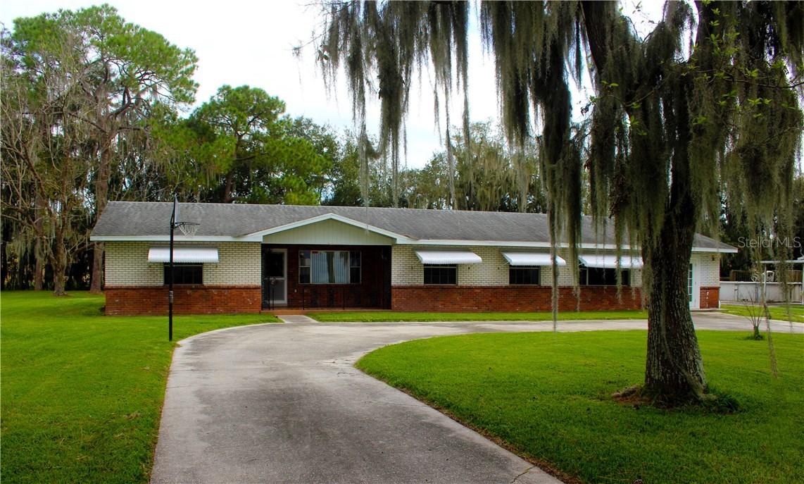 1527 E Lake Parker Dr., Lakeland, FL 33801