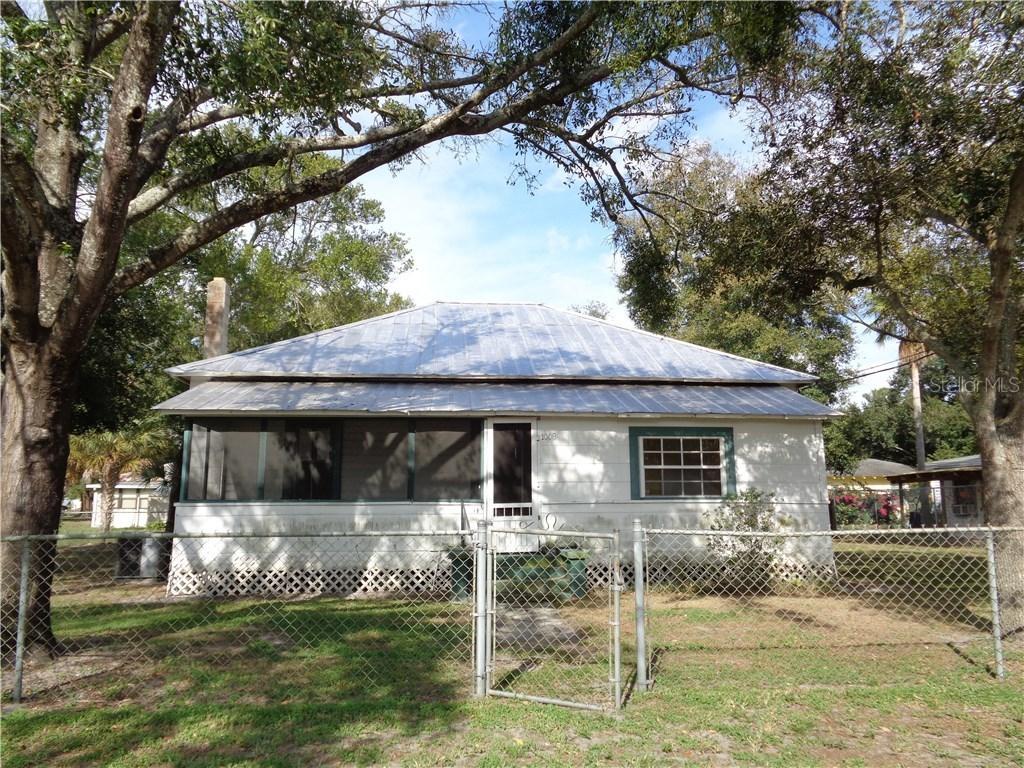 1008 4th St., Mulberry, FL 33860