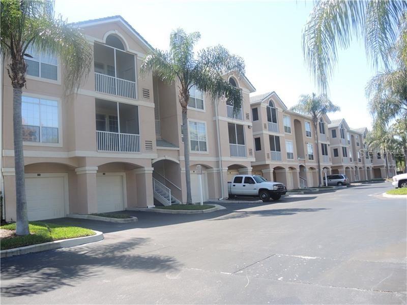 2208 Bay Club Cir., Tampa, FL 33607