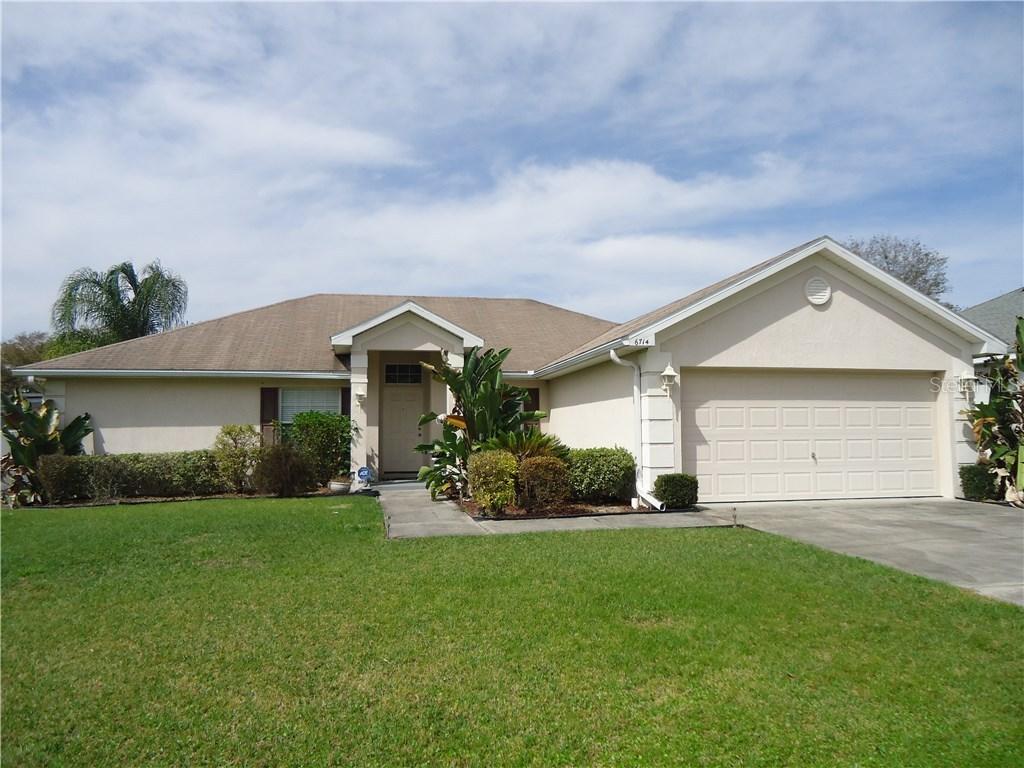 6714 Krenson Oaks Cir., Lakeland, FL 33810