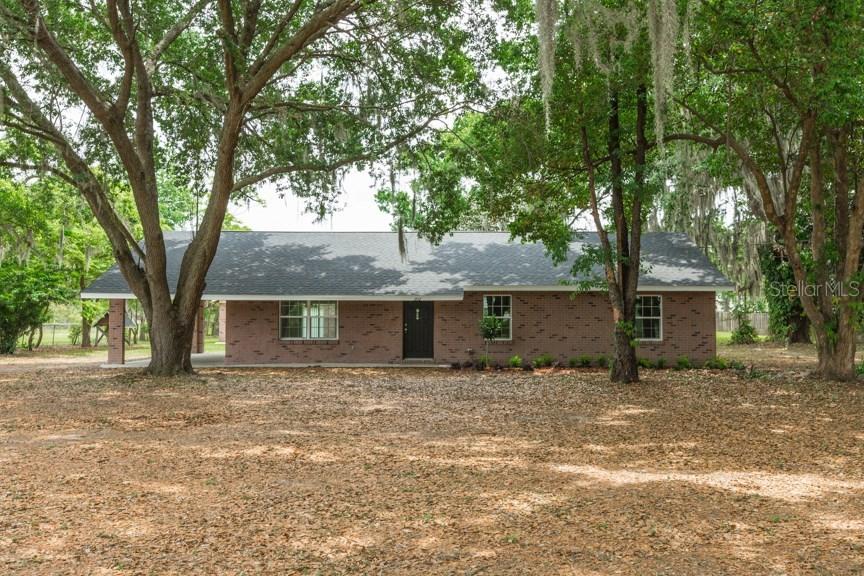 202 Cesara Dr., Mulberry, FL 33860