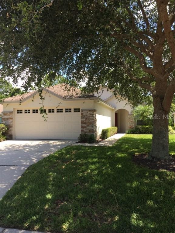 653 Lake Clark Pl., Lakeland, FL 33813