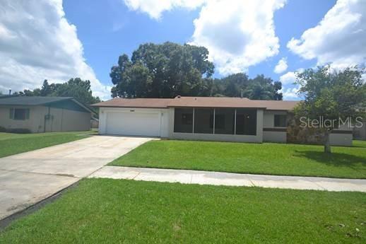 1960 Camelot Ct., Winter Haven, FL 33880