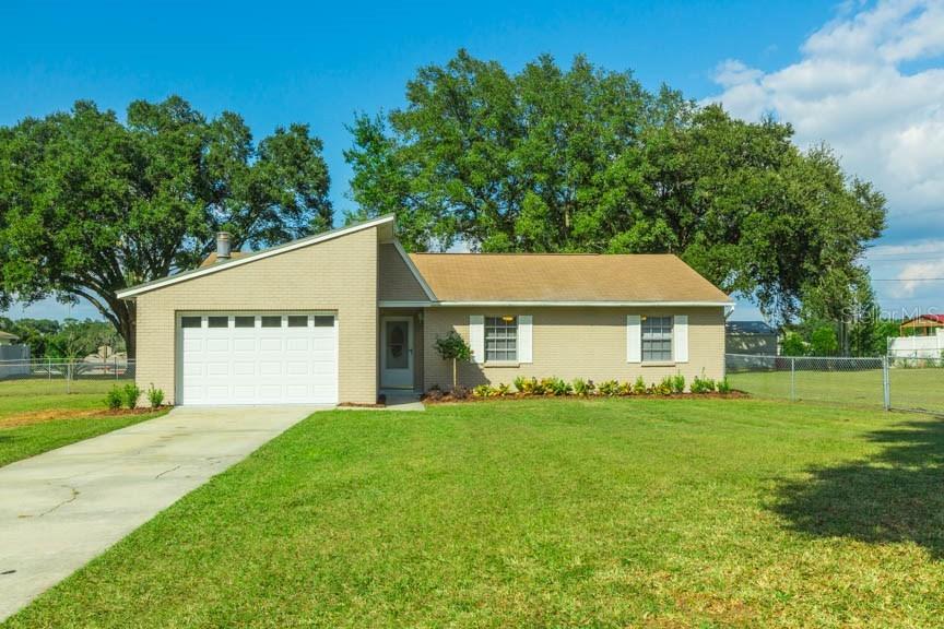7435 Orange Crest Cir., Lakeland, FL 33810