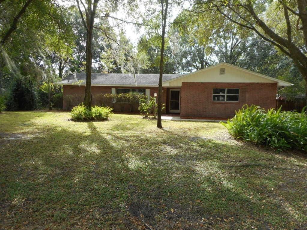 3470 Lark Ln., Mulberry, FL 33860