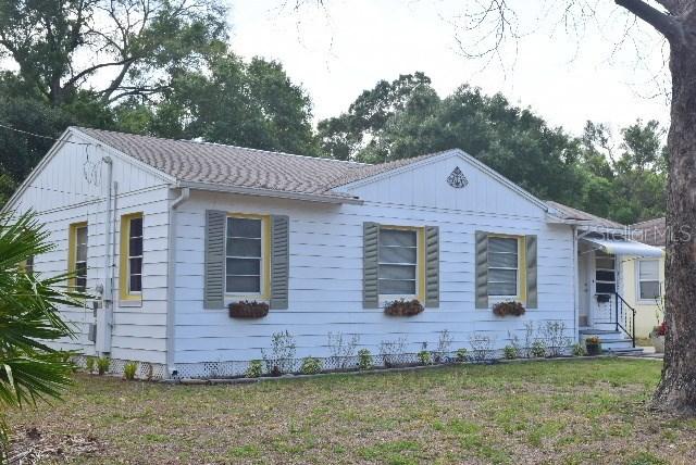 1025 W Berry Ave., Tampa, FL 33603