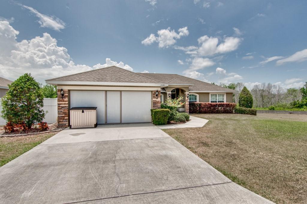 1640 Doves View Cir., Auburndale, FL 33823