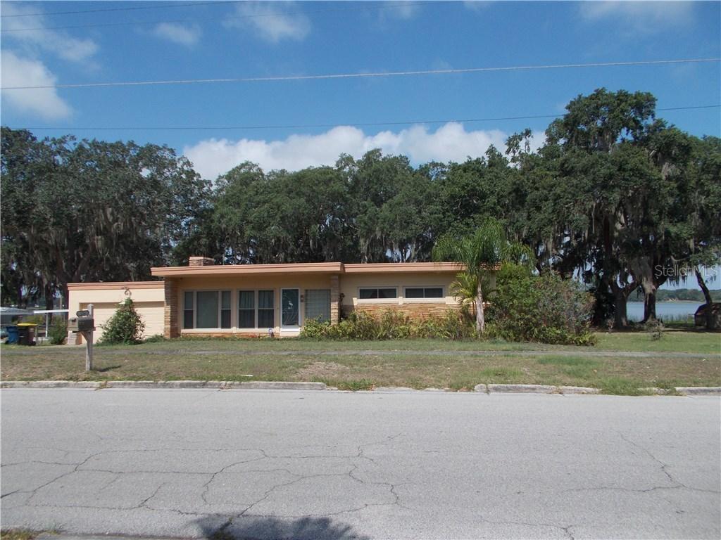 126 Tempsford Rd., Auburndale, FL 33823