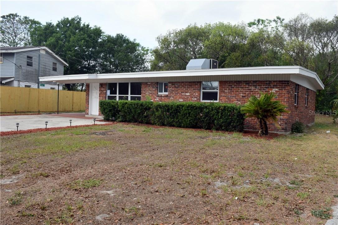 215 Westwood Ave., Winter Haven, FL 33880