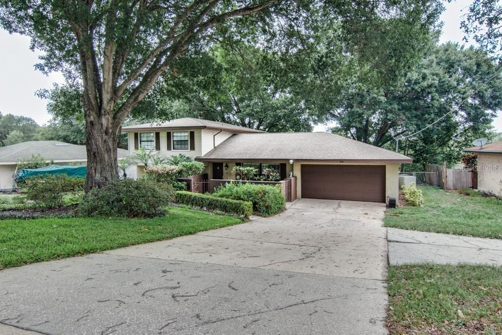 206 Escambia Dr., Winter Haven, FL 33884