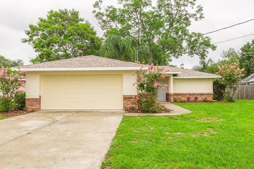 2217 Howard West Ave., Winter Haven, FL 33880