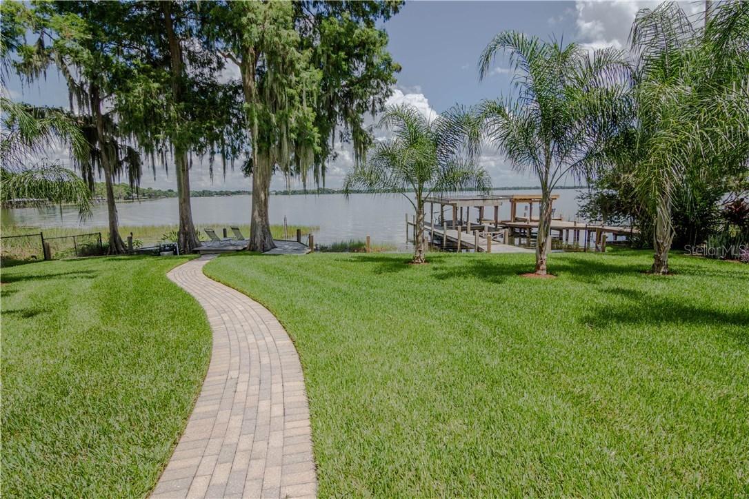 2730 W Lake Eloise Dr., Winter Haven, FL 33884