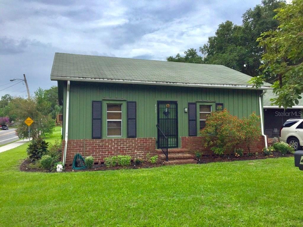423 Hillsboro St., Lakeland, FL 33803