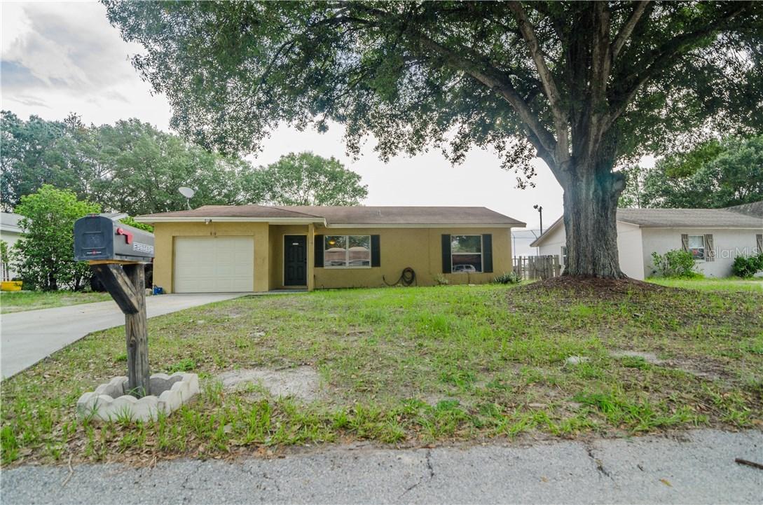 810 Cinnamon Dr., Winter Haven, FL 33880